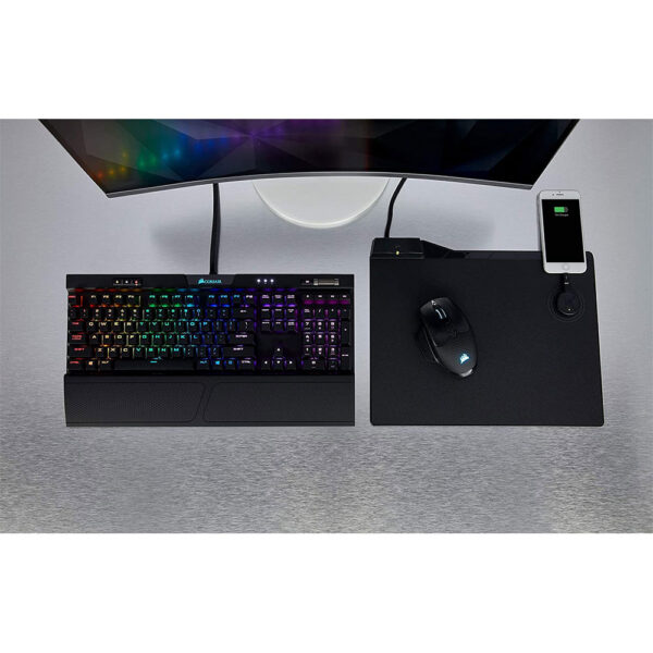 Corsair MM1000 Qi Mousepad Medium