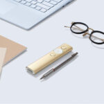 Logitech-Spotlight-Gold-106