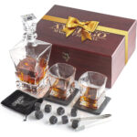 Amerigo-Deluxe-Whisky-Stones-Gift-Set-with-Whisky-Carafe_1